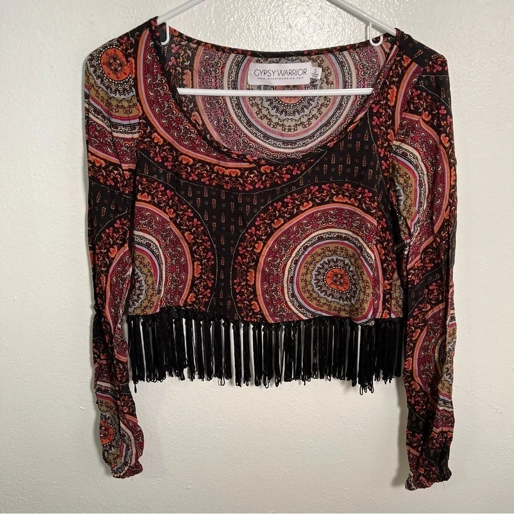 Gypsy Warrior Women's Size Small Crop Top Fringe Long Sleeve Mandala Print Black
